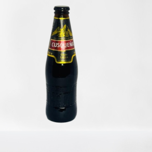 Cerveza Cusqueña Negra de Perú botella de 50cl